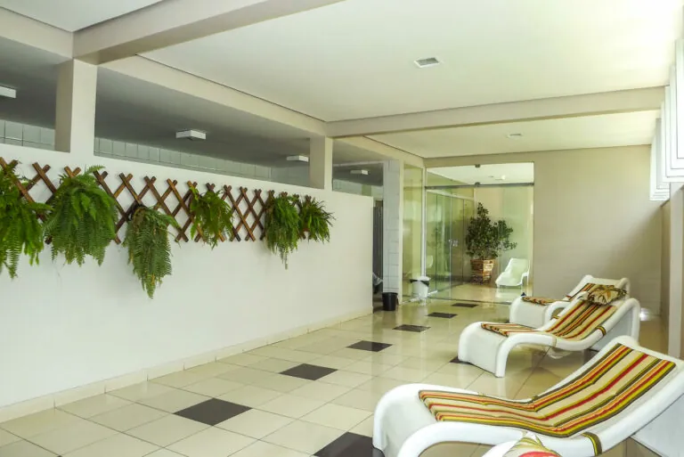 Imagem da fachada de um Posto de Combustíveis da REDE HG.